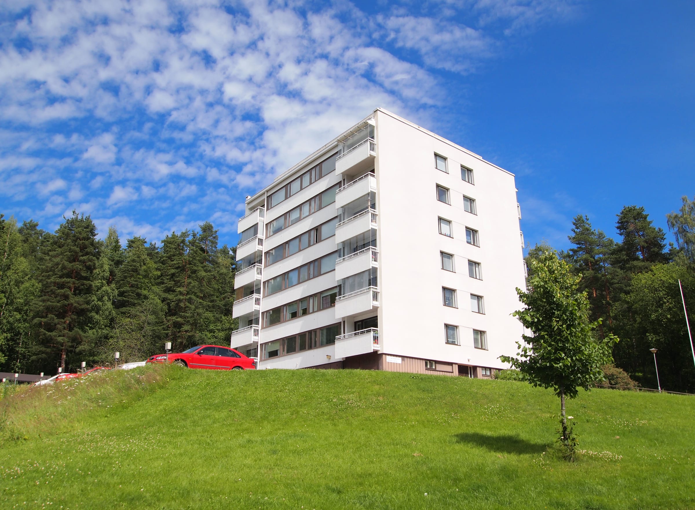 Asuinkerrostalo Vanhatien varrella Mukkulassa Lahdessa