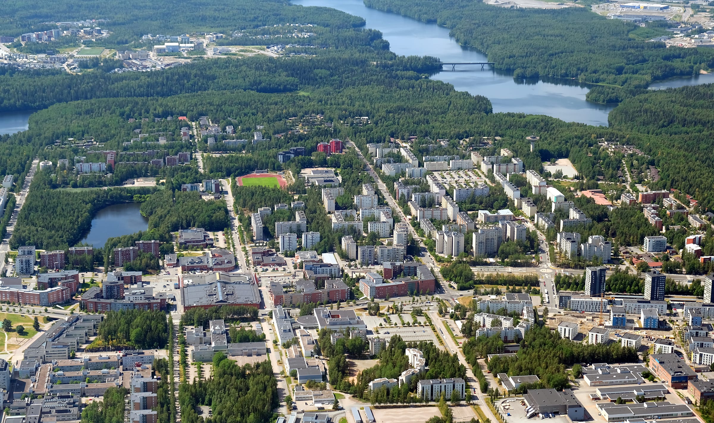 Ilmakuva Hervannan lähiöstä Tampereella